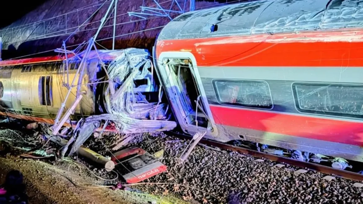 Accidente ferroviario Adamuz con dos trenes de alta velocidad gravemente dañados tras el choque en Córdoba.